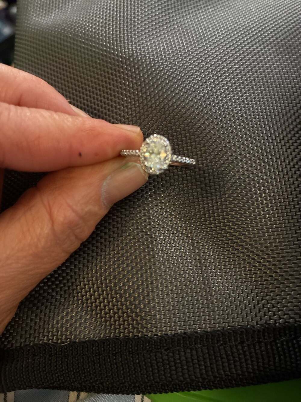 1ct Federella Moissanite Diamond Minimalist Pave Oval Halo Engagement Ring